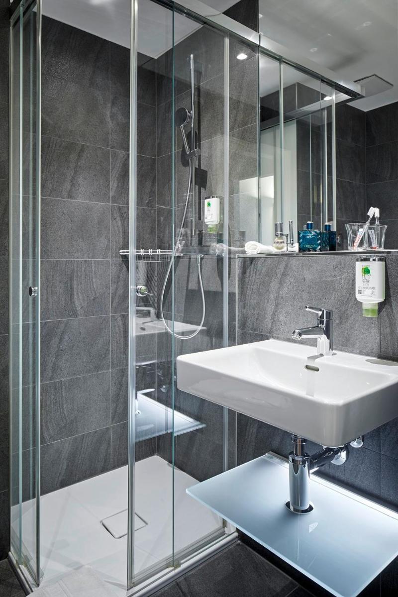 Du Commerce Hotel 3*